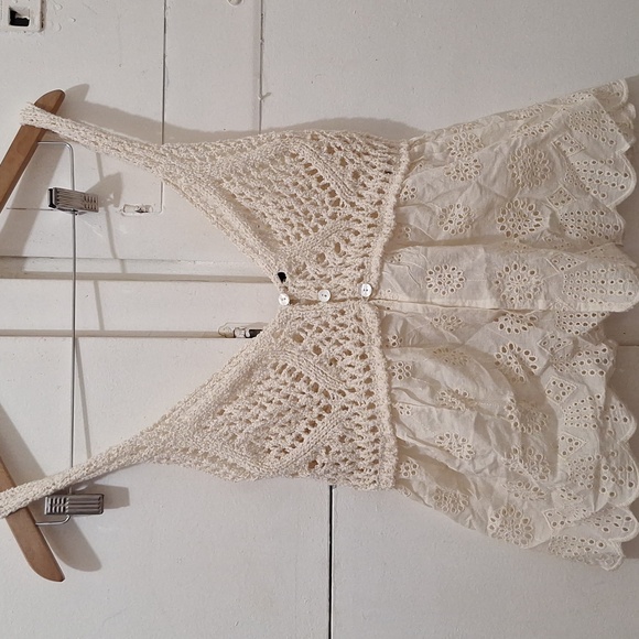 NWT ZARA BEIGE EMBROIDERED KNIT TOP - Picture 11 of 13